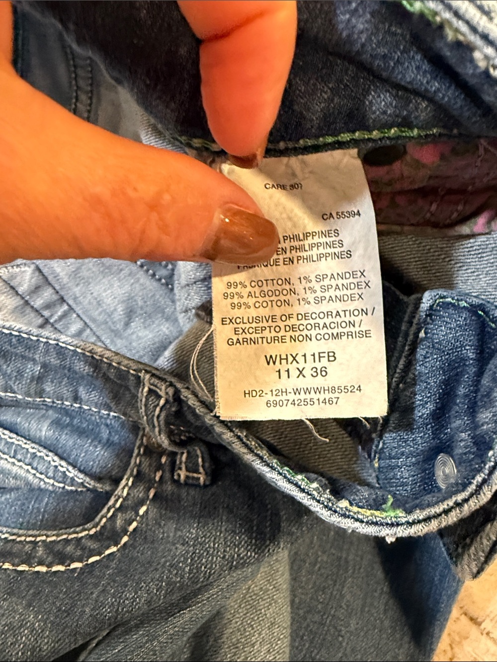 Wrangler rock 47 Women's Straight Jeans in Medium Blue Wash - Picture 4 of 7